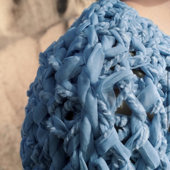 Zara Cropped Crochet Sweater in Sky Blue Limited Edition XS-S - Picture 3 of 6